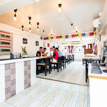 Alphabed Hostel Bangkok Dış mekan fotoğraf
